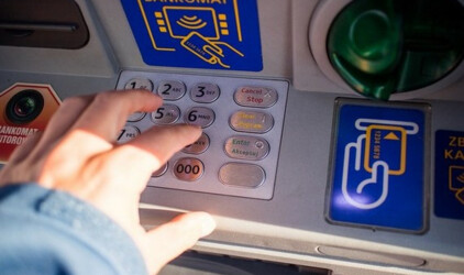 Власти Ульяновска усиленно борются с неофициальными заработными платами